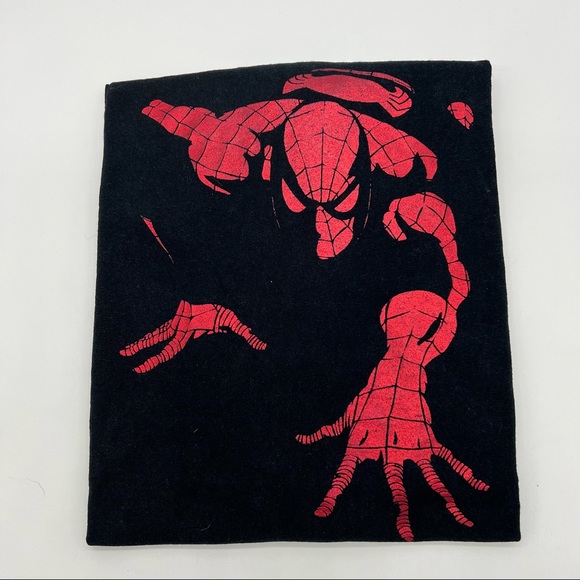 Marvel Spiderman Tshirt Xxl Mad Engine 